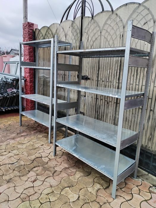 Rafturi metalice zincate pentru depozitare mărfuri ușoare 0