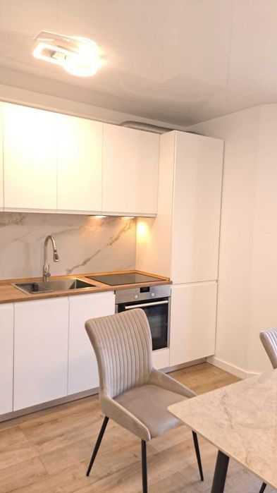 Studio modern, complet utilat și mobilat, balcon, parcare – Don Homes Lake View, Rediu Iași