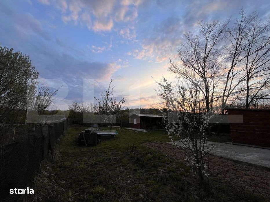 Teren– 400 mp, cabanuta + utilitati, acces asfalt