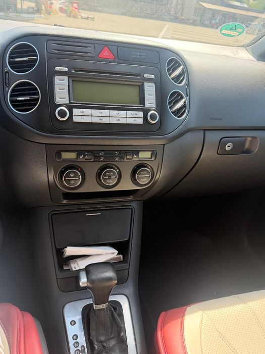 Vând wolsvagen golf 5 plus