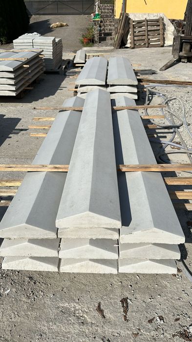 Placi de gard și stalpi / capace de gard /prefabricate din beton