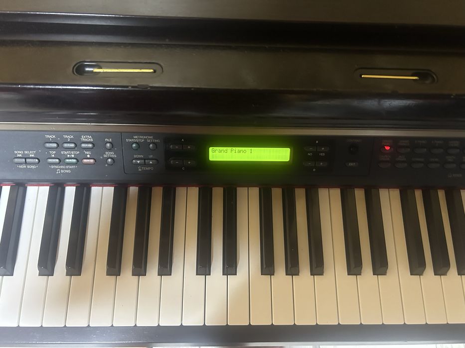 Pian Yamaha Clavinova CLP-170