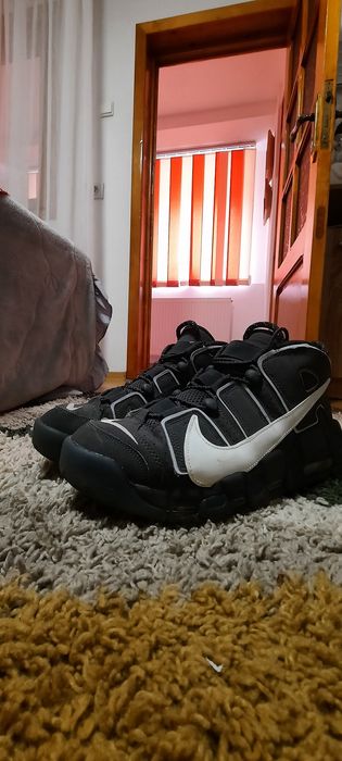 Nike uptempo 96.