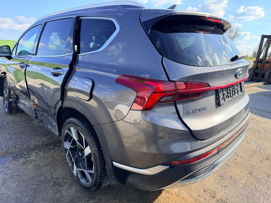 Hyundai Santa Fe 4 (TM) 2.2 CRDI HTRAC двигател D4HE 193 кс. автоматик 8-ст. 7 местен 69000 км. 2023 г Хюндай Санта Фе 4 2.2 ЦРДИ engine D4HE