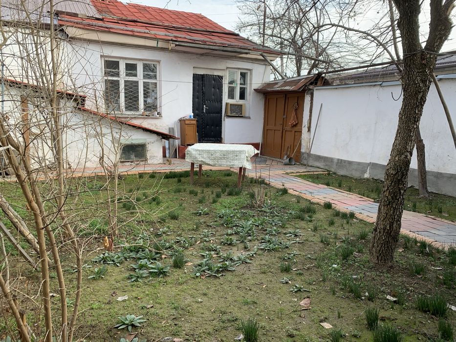 ПРОДАЮ 1/2 дома/участка