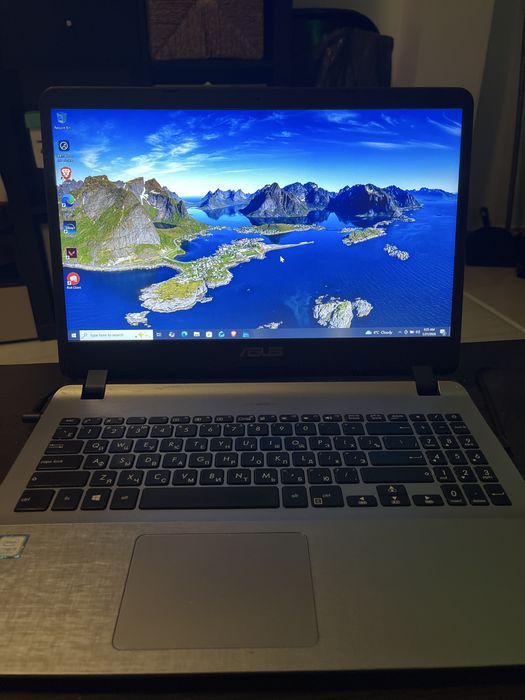 Laptop ASUS VivoBook 15 i3 Gen 8 HDD SSD