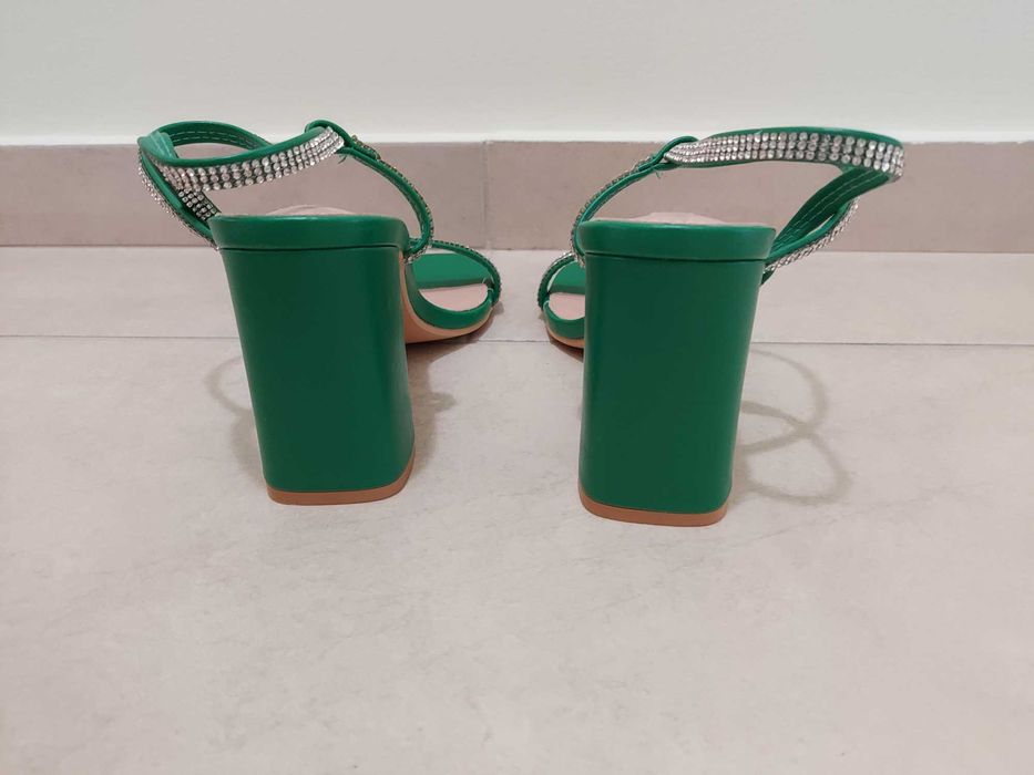 Дамски обувки на висок ток, номер 38