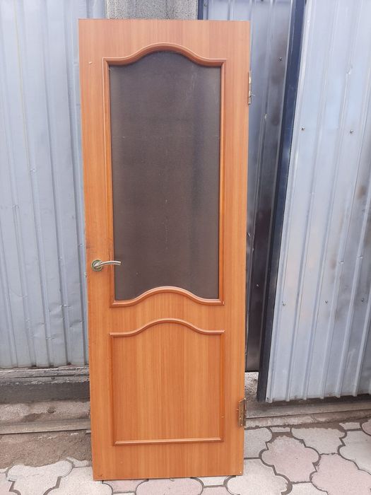 Продам двери межкомнатные