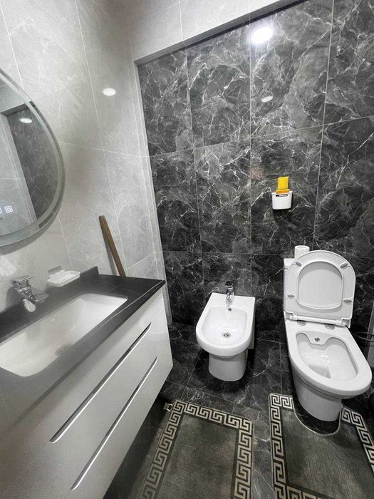 Ц1 , Кафе Бон . Сдам  в аренду отличный офис 75 кв.м , с парковкой .