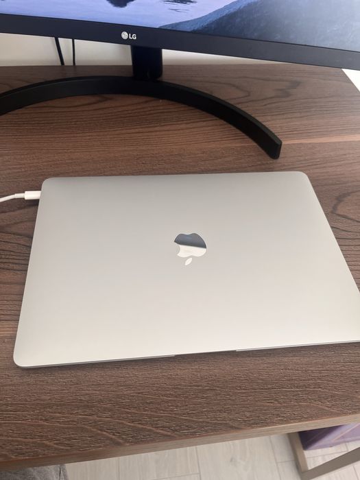 Macbook air 13 m1