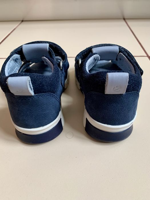 Sandale ECCO nr 23