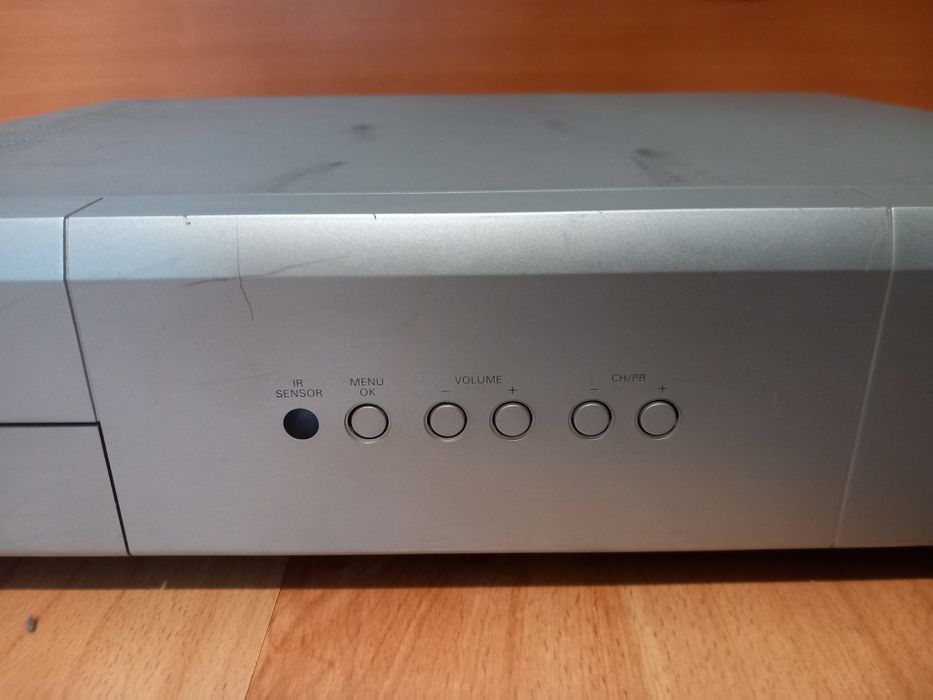 Външен медиен тунер Philips MatchLine Flat TV FTR9955 за части