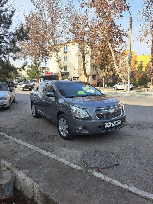 Cobalt 2014 3 pazitsiya ideal xolatda