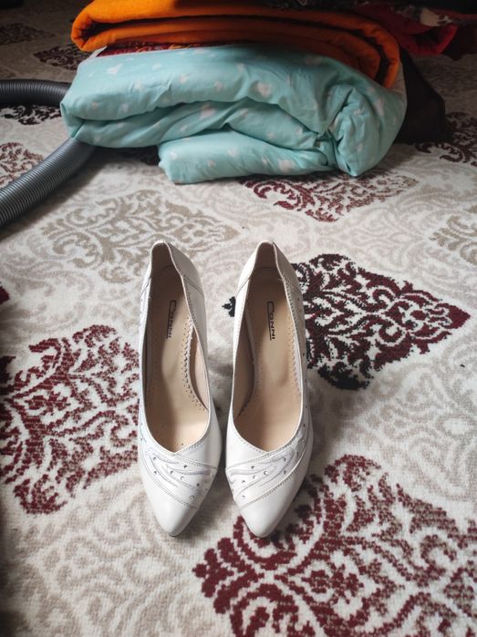 Обувь мужская и женская