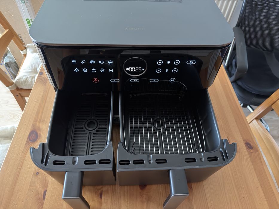 Friteuza dubla cu aer cald Xiaomi Dual Zone,27000 W, capacitate totala 10 L(3,5 L + 6,5 L)