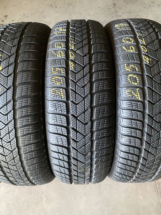 Anvelope iarna 205/60/17 Pirelli Sottozero 3 205 60 17 R17