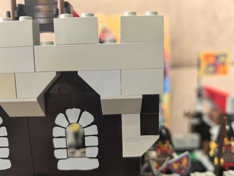 LEGO Castle 6086 Black Knight's Castle