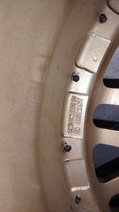 Джанти с гуми 19 Цола 5х108