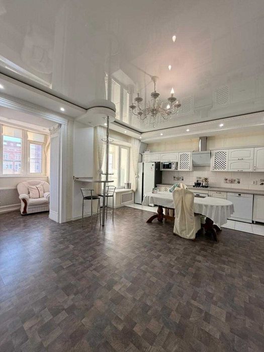 3 ка 154 кв метра за 51500млн