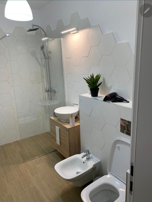 Închiriez garsoniera regim hotelier zona centrala