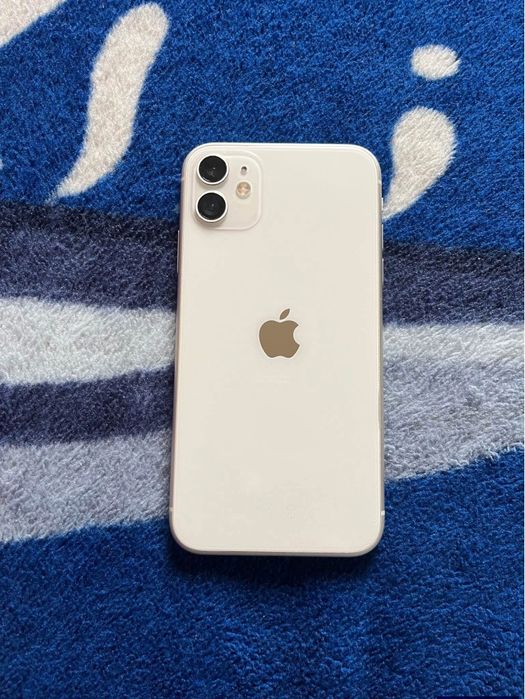 iPhone 11 simplu