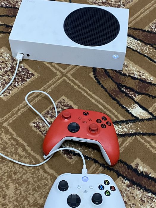 Продам X box series S