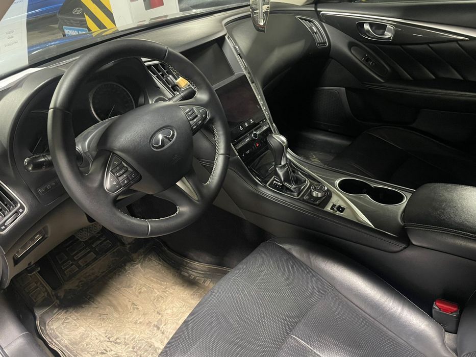 Продам Инфинити Срочно