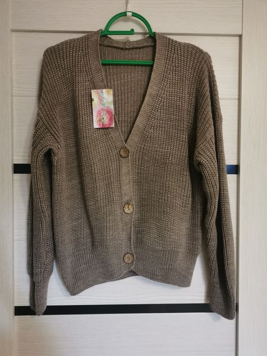 Продам кофту женскую