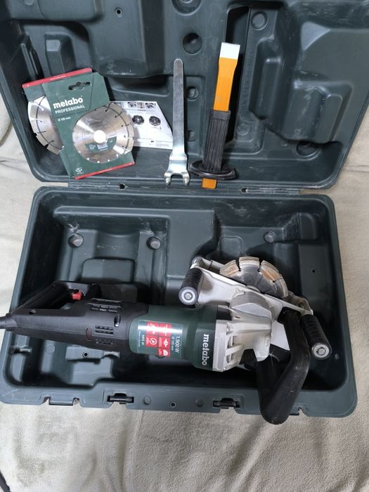 Mașină de frezat caneluri  Metabo MFE 40 putere 1900w (2024)