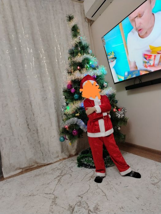 Продам искусствиную ёлку