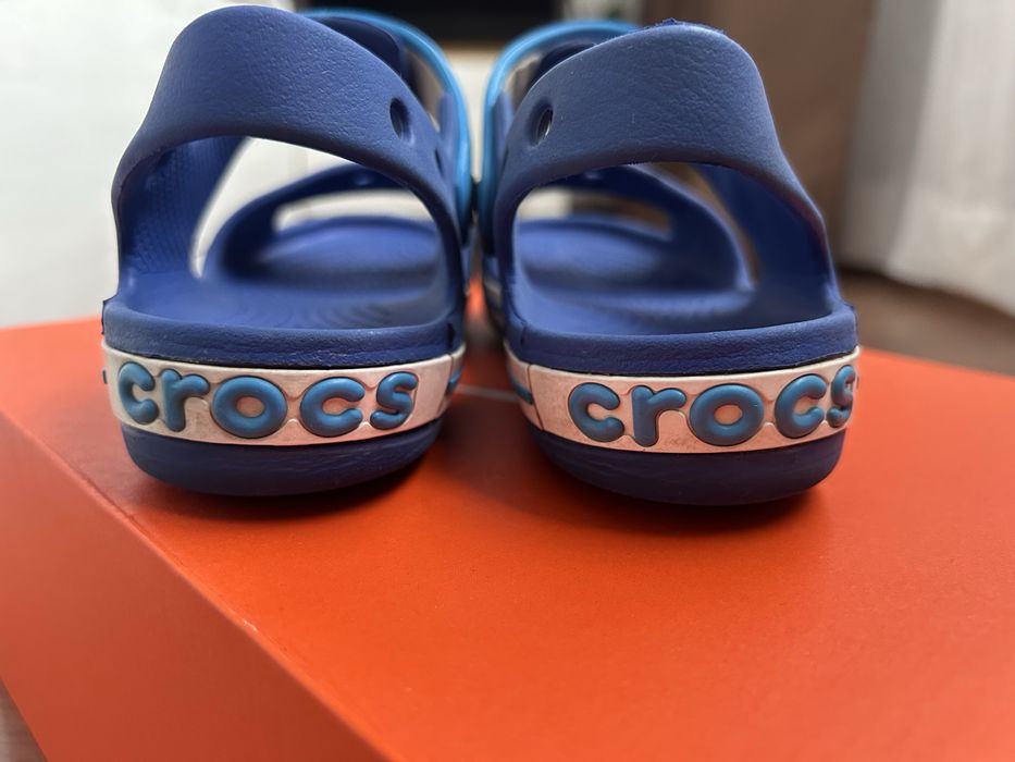 Crocs c13.