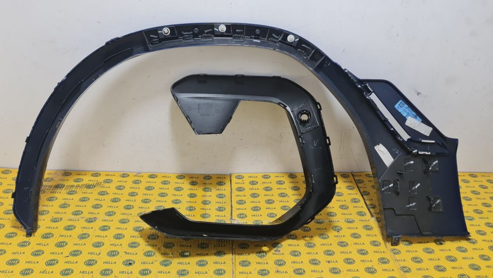 Ornament bandou overfender aripa bara BMW X6 G06 F96 X6M 8075341