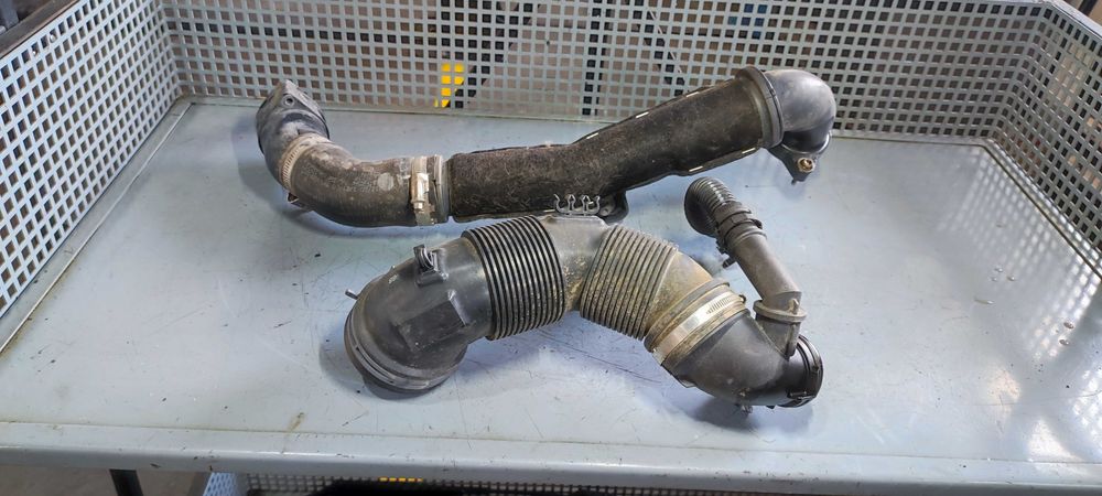 Tubulatura aer volkswagen vw touran 2 DFE 2.0 150 cp