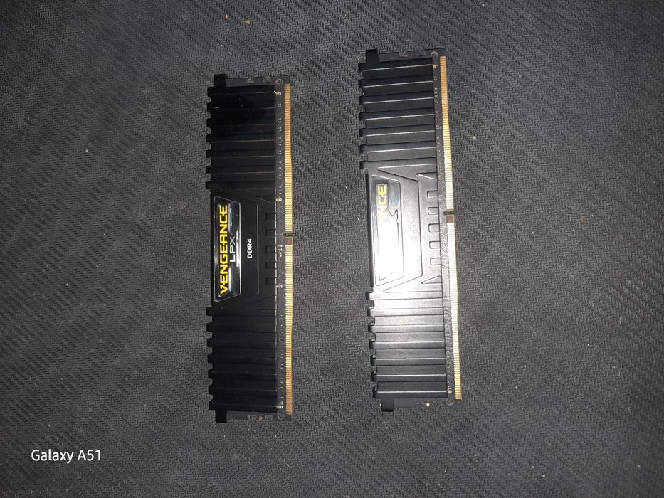 Corsair 2x8gb ram, 3200mhz