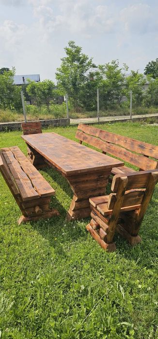Mobilier De Gradina Balansor masa cu bancute fîntina Rustica foisore terasa etc mai multe de tali la tel 0722818923