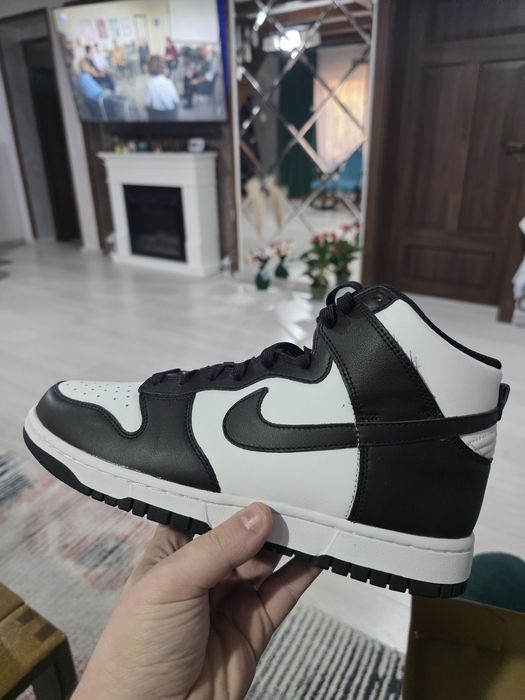 Adidasi Nike Dunk High