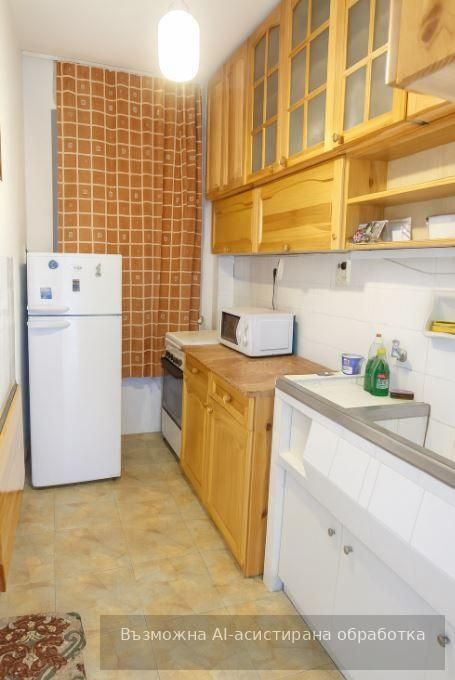 Дава се под наем Тристаен апартамент в Варна, Общината - 75 кв.м за 359.04 € - Снимка #1