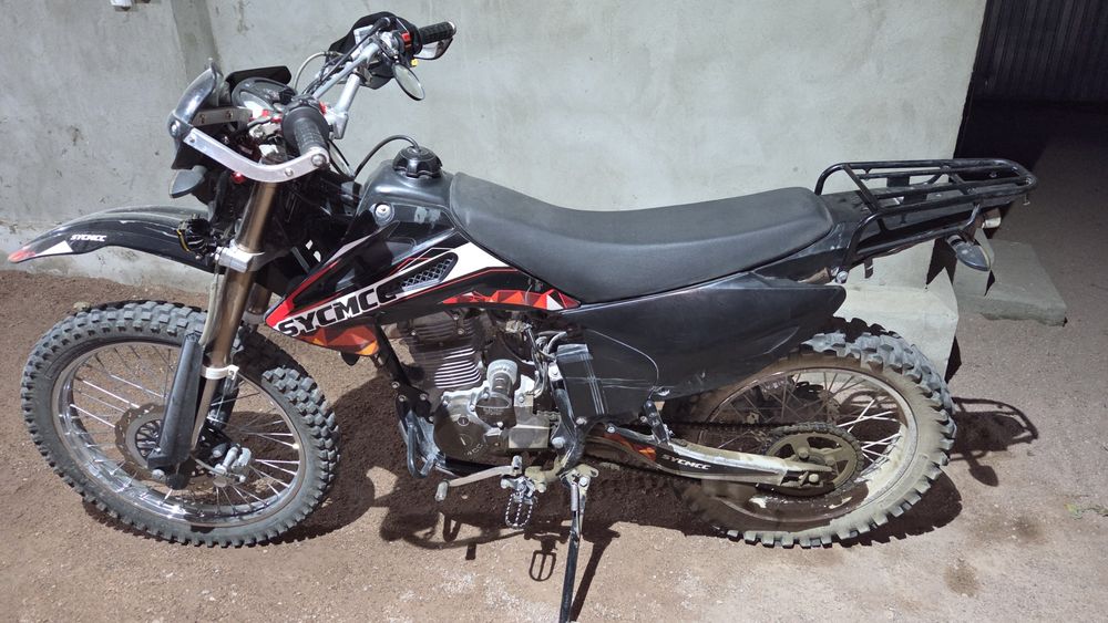 Продам мотоцикл эндуро SYCMCC, без ЭПТС!! 250сс