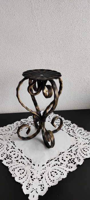 suport versatil din fier forjat, nou, pentru ghiveci sau lumanare