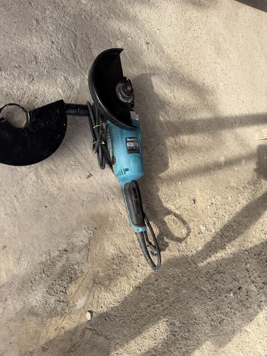 Flex makita mare