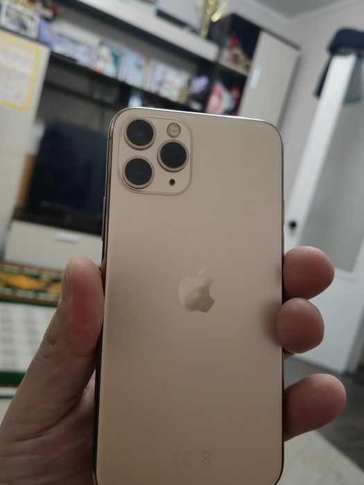 IPhone 11 pro 256 GB щикарное состояние