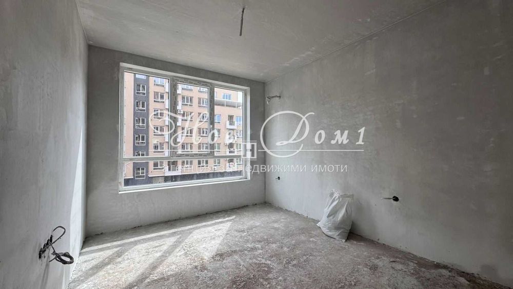 Продава се Многостаен апартамент в Пловдив, Гагарин - 228 кв.м за 1230 €/кв.м - Снимка #2