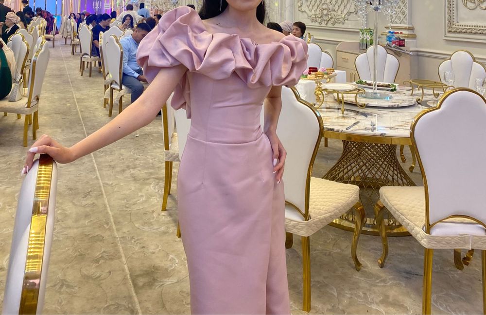 Прлдам вечернее платье!