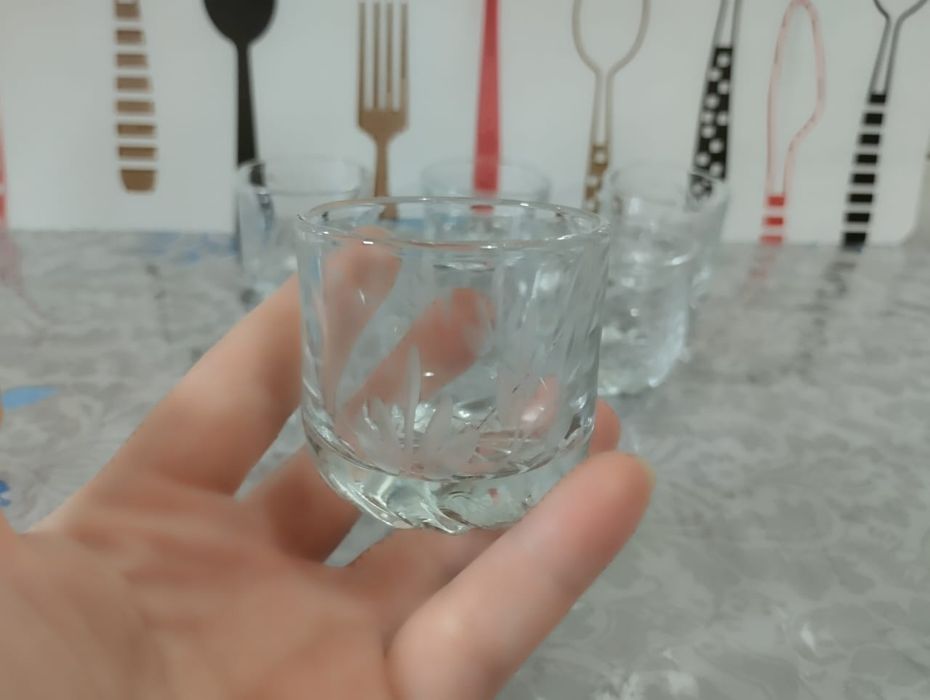 Стопки и графин СССР (стекло)