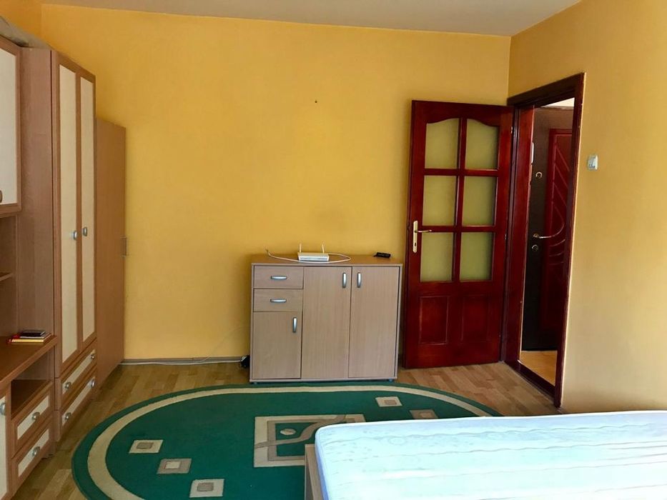 De închiriat garsoniera confort 1