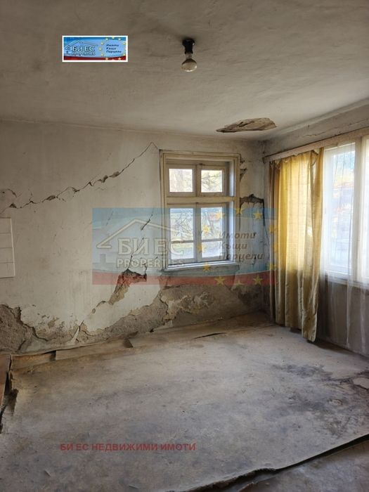 Продава се Къща в с. Богданов дол, Област Перник - 180 кв.м за 545 €/кв.м - Снимка #8