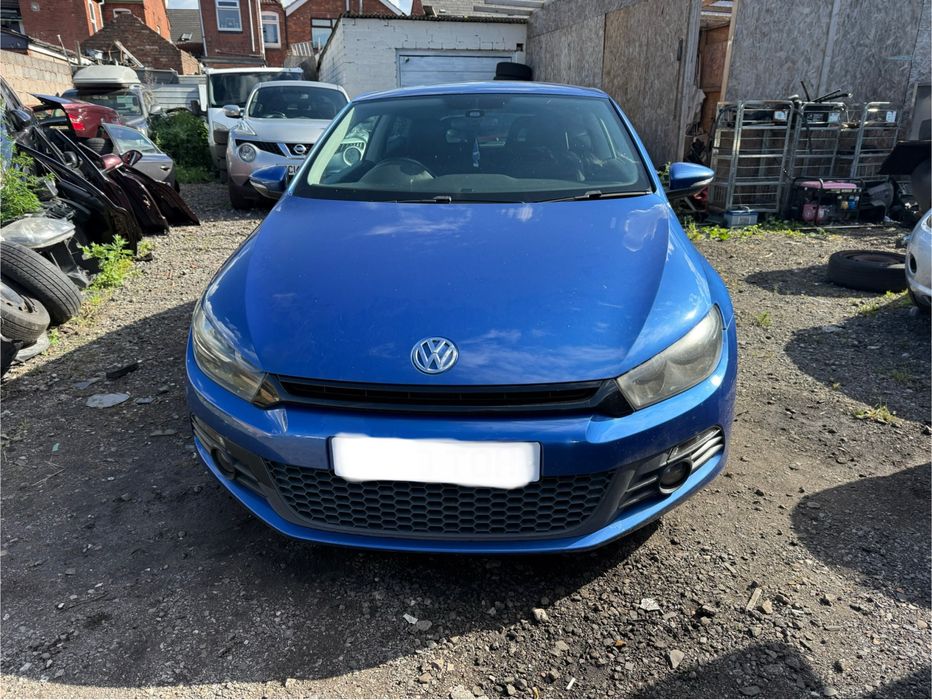 Vw scirocco 2.0 tdi fata completa bara fata capota aripa far trager