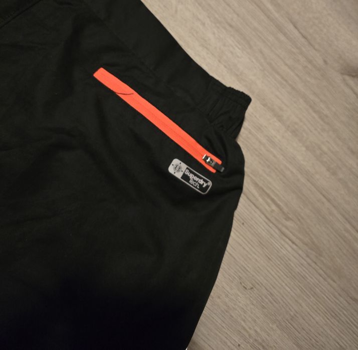 Superdry бански L размер