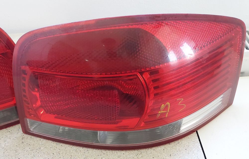 Stop Tripla dreapta stanga Audi A3 8P european