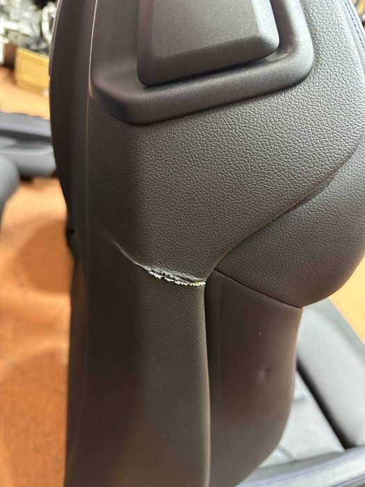 Interior BMW SERIA 2 G42 Coupe  4 G22 G23 Coupe M bucket seats